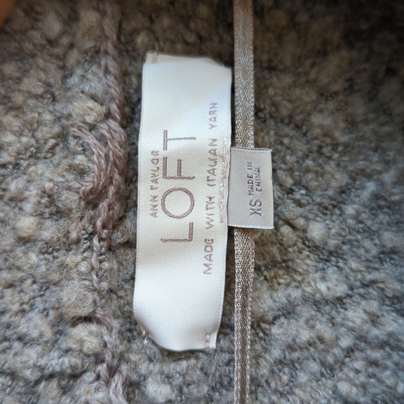 Loft tan boucle cardigan sweater size XS - Picture 3 of 8